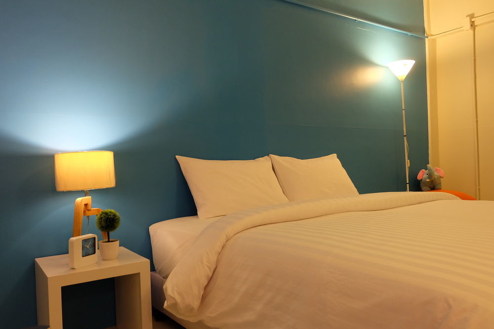 קראבי Oyes Hostel מראה חיצוני תמונה